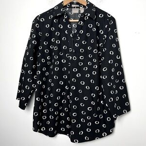 Chico's Etched Modern Dots Wrinkle Resistant 3/4 Sleeve Popover Shirt Classic